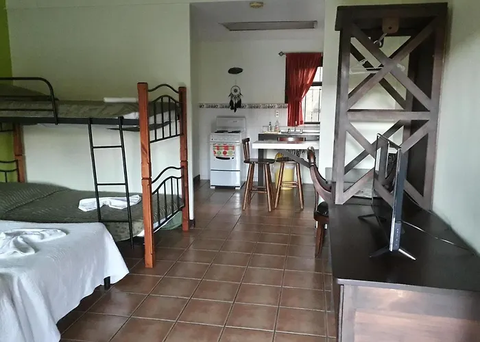 Dos Palmas Studio Apartments
